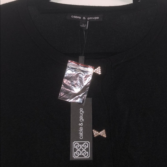 Cable & Gauge Black Sweater - Picture 3 of 4